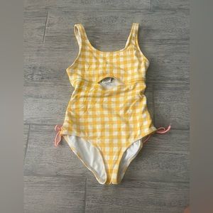 Girls art class swimsuit size medium